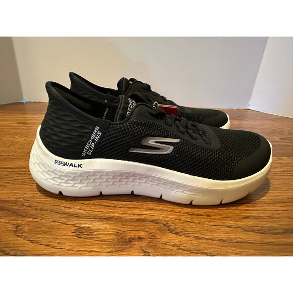 Skechers Go Walk Slip-In Sneakers - Black - Sz 7 Wide Stylish Comfort Shoes NWT - Picture 2 of 11